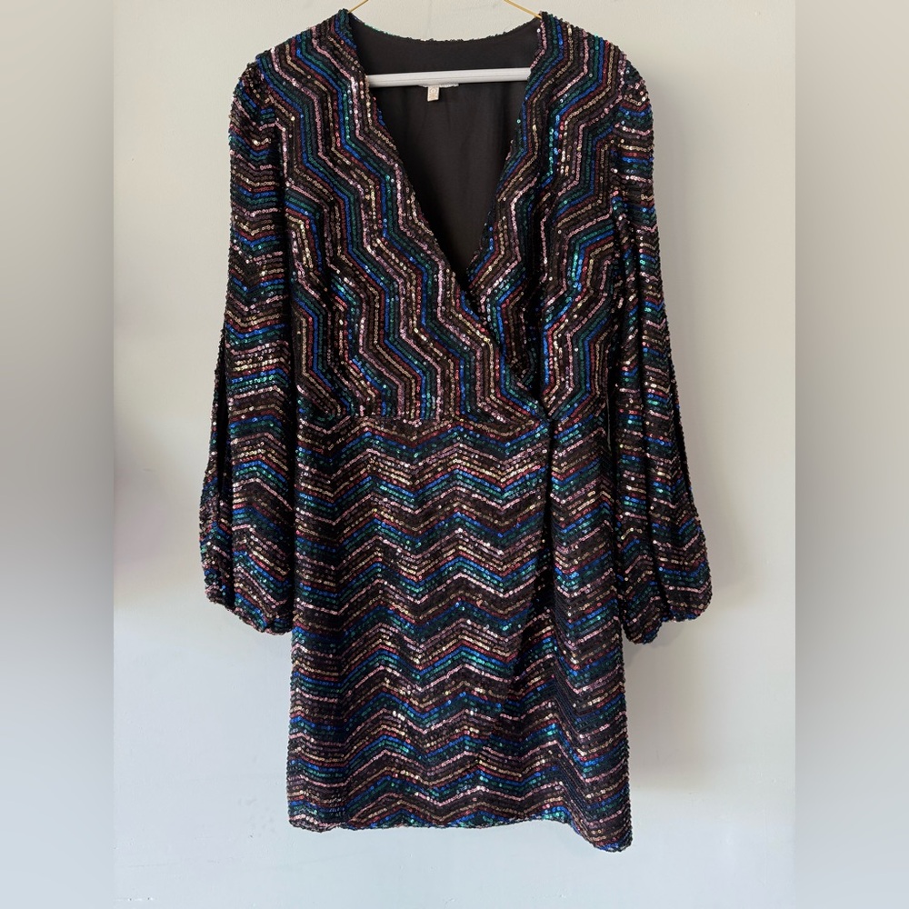 Sequin Zig Zag longsleeve dress